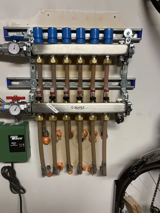 Plumber performing Leak Detection at a residential property in Iuka