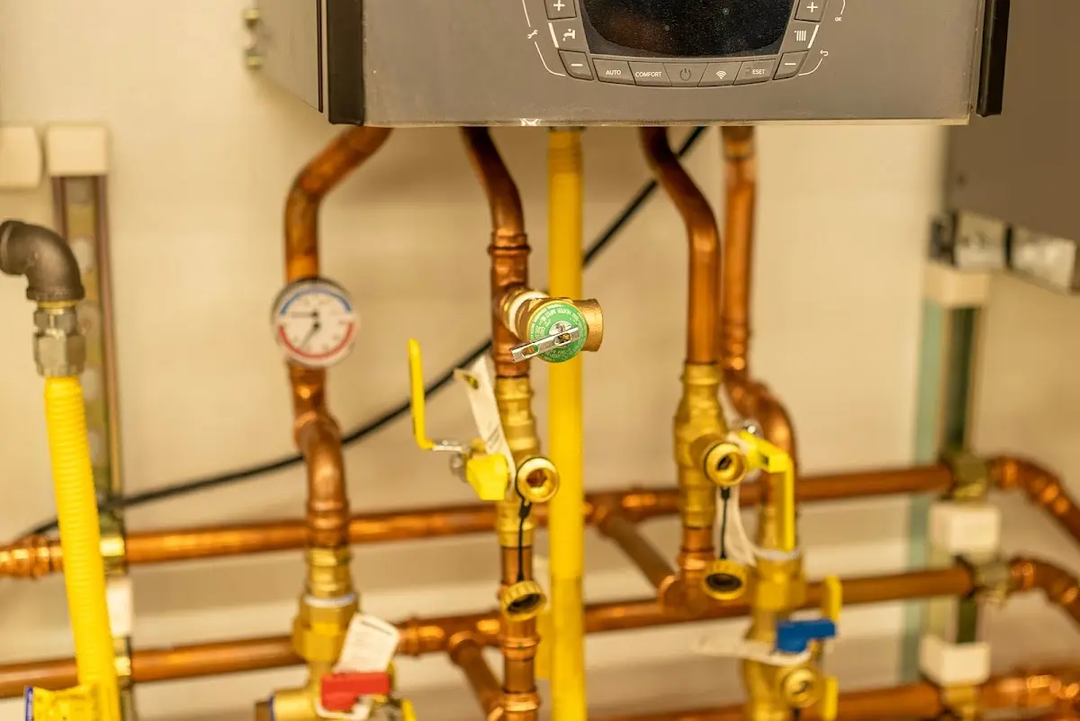 Licensed technician providing Slab Leak Repair for a homeowner in Iuka